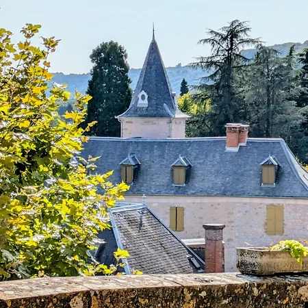 Les Hauts De Hébergement de vacances Vayrac